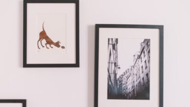 découvrez notre vaste sélection de décorations murales pour transformer votre intérieur. que vous recherchiez des tableaux modernes, des miroirs élégants ou des étagères design, trouvez l'inspiration pour embellir vos murs avec style et créativité.